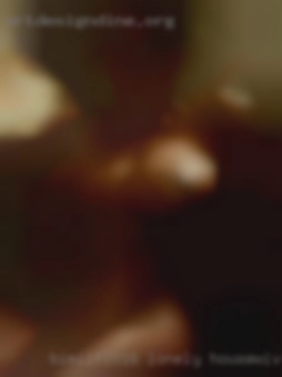BiMILF2016 lonely housewives nude sex